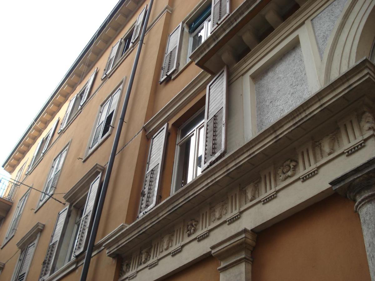 B&B Quo Vadis Arena Verona Exterior photo